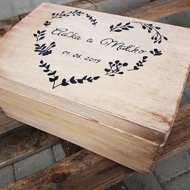 Svadobná krabička v prírodnej farbe