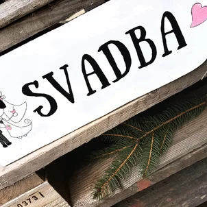 Tabuľka svadba šípka